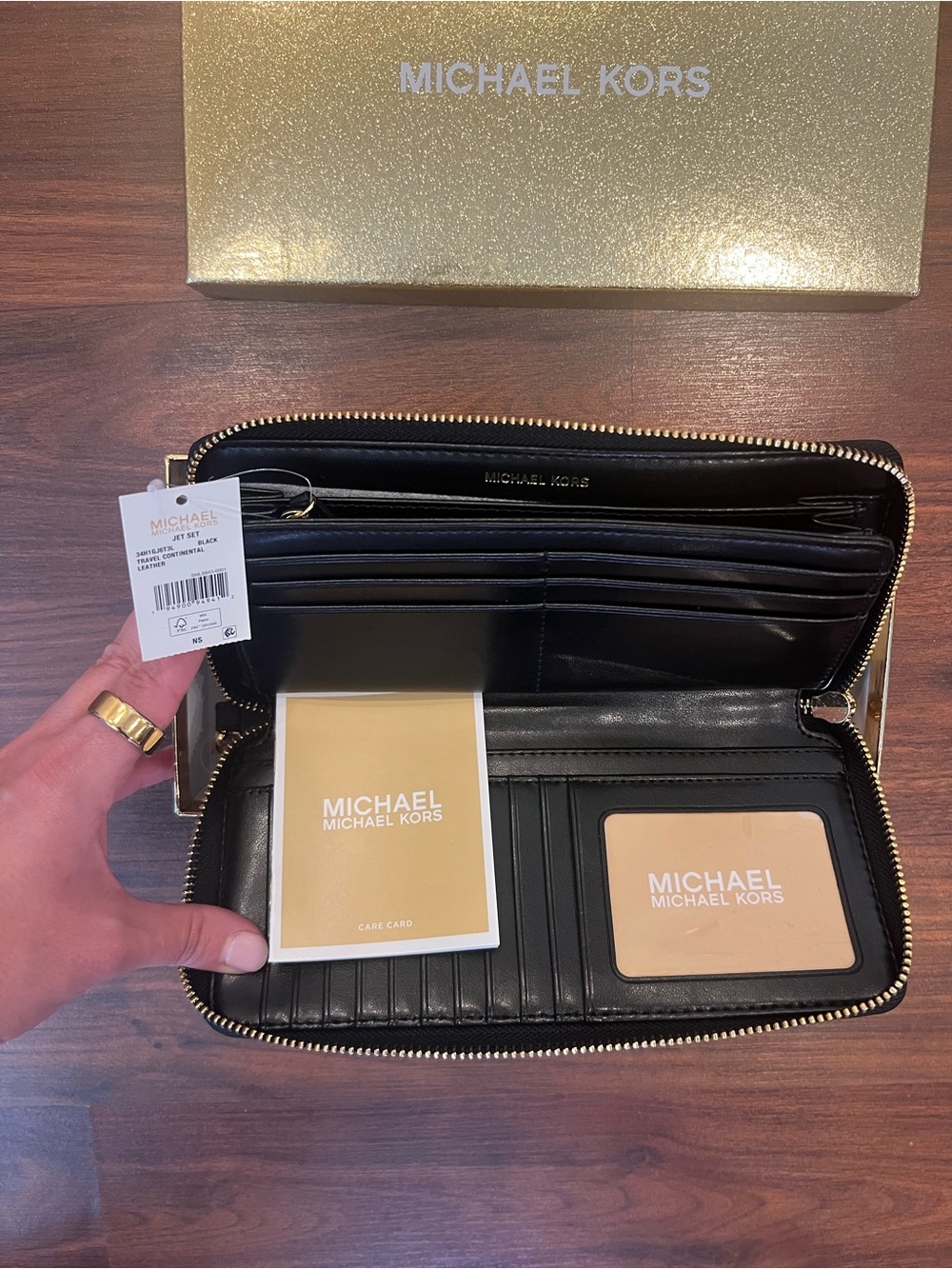 Michael Kors Jet Set Travel Continental Wallet Black Leather NWT + Box